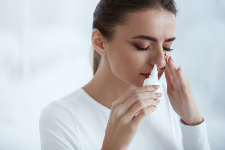 woman with sinusitis