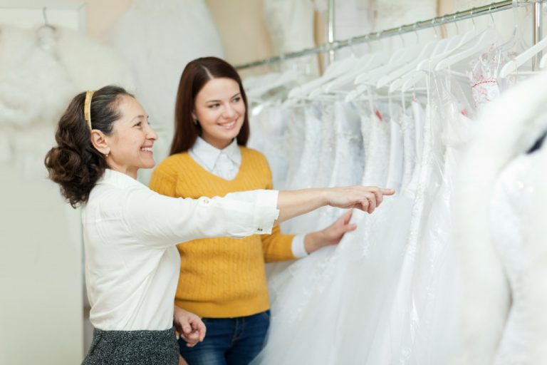 picking white dress